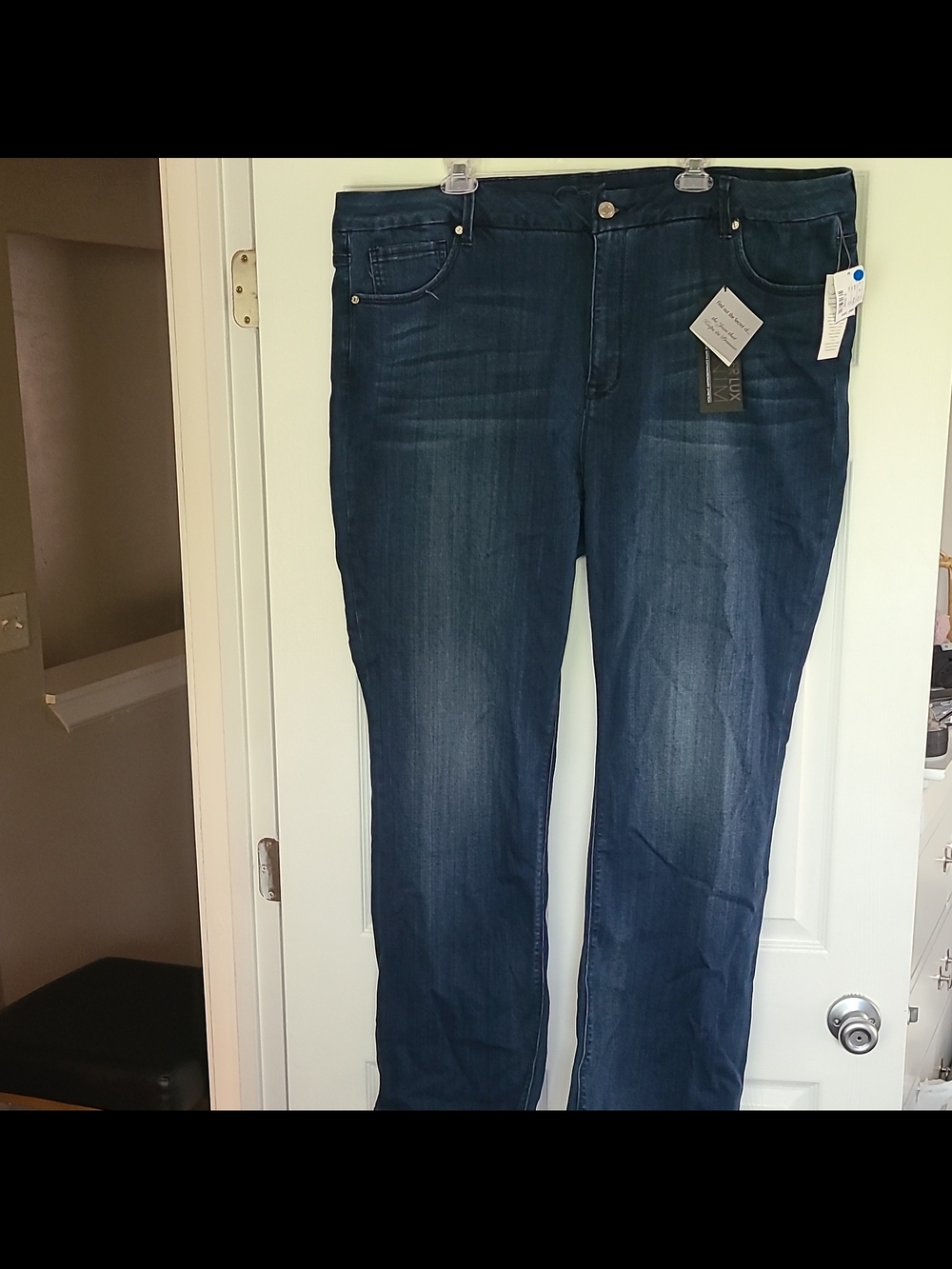 Diane Gilman Women’s Sz 26W Slim Bootcut Dark Wash Blue Stretch Denim Jeans